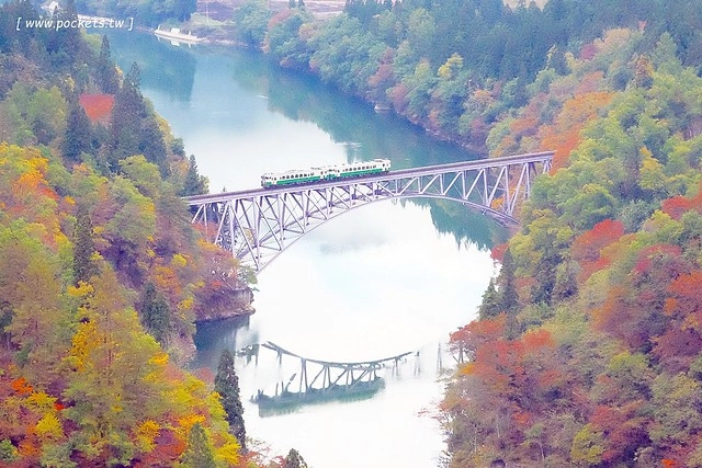 日本福島|只見線.世界上最浪漫的鐵道路線之一,穿梭廣闊浩瀚的奧會津地區,日本紅葉美景鐵道路線第一名 @飛天璇的口袋
