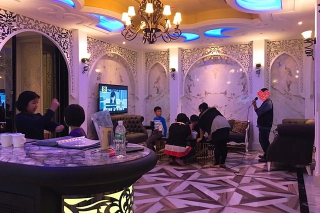 芭蕾城市渡假旅館┃台中住宿推薦:擁有50幾種房型的新銳旅館,部份Villa房型還有附KTV和游泳池,全新一泊二食住飯店吃燒肉 @飛天璇的口袋