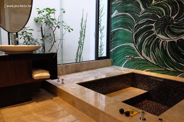 芭蕾城市渡假旅館┃台中住宿推薦:擁有50幾種房型的新銳旅館,部份Villa房型還有附KTV和游泳池,全新一泊二食住飯店吃燒肉 @飛天璇的口袋