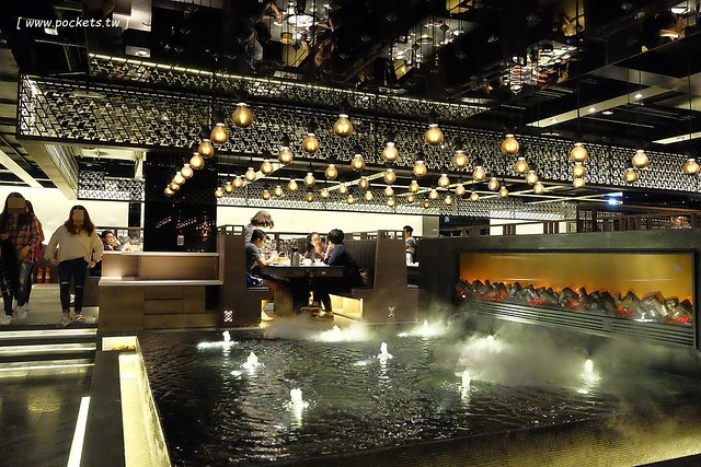 【台中西屯】屋馬國安店~台中人必吃的「屋馬燒肉國安店」,中科商圈米平方商場用餐空間更寬敞氣派 @飛天璇的口袋