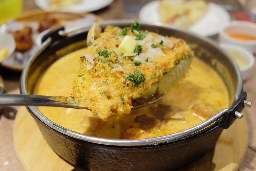 台北信義|請請義大利麵逸仙店,餐點好吃份量又多,披薩甜點也很好吃,台北義式餐廳推薦 @飛天璇的口袋