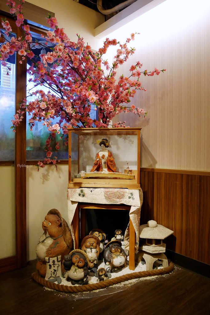 小六食堂|終於吃到傳說中的小六食堂,食材新鮮價格也不貴,根本CP值超高! @飛天璇的口袋