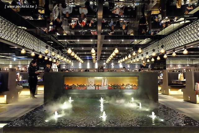 【台中西屯】屋馬國安店~台中人必吃的「屋馬燒肉國安店」,中科商圈米平方商場用餐空間更寬敞氣派 @飛天璇的口袋