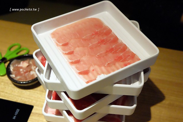 【台中后里】溫野菜 しゃぶしゃぶ:來自日本東京的鍋物餐廳,火鍋壽喜燒吃到飽$409元起 @飛天璇的口袋