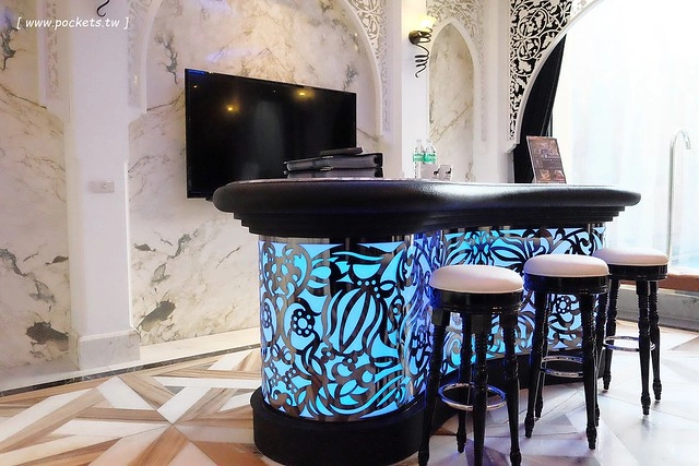 芭蕾城市渡假旅館┃台中住宿推薦:擁有50幾種房型的新銳旅館,部份Villa房型還有附KTV和游泳池,全新一泊二食住飯店吃燒肉 @飛天璇的口袋