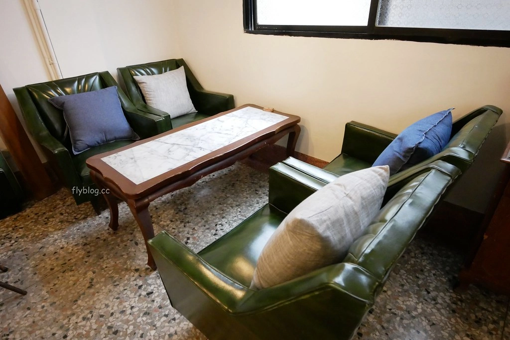 Kichi|隱藏北屯巷弄裡的「Kichi鬆餅」,招牌日式厚鬆餅QQ的很好吃 @飛天璇的口袋