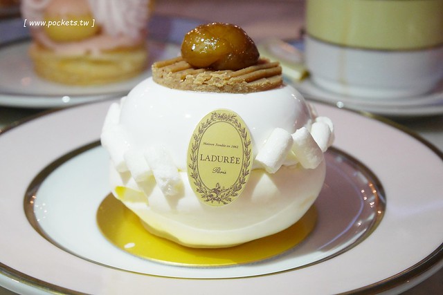 【日本東京】Ladurée~銀座三越百貨享受一個人的貴婦下午茶,不用到法國也可以品嚐夢幻法式甜點,只可惜沒吃到馬卡龍啊! @飛天璇的口袋