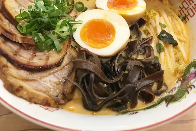 剛好2了┃台中北屯美食:深夜食堂出現豪華版的泡麵,台中人吃宵夜的新選擇,剛好冰果室的最新力作 @飛天璇的口袋