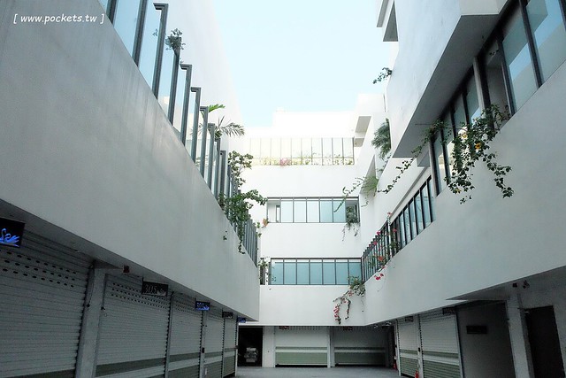 芭蕾城市渡假旅館┃台中住宿推薦:擁有50幾種房型的新銳旅館,部份Villa房型還有附KTV和游泳池,全新一泊二食住飯店吃燒肉 @飛天璇的口袋