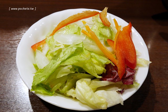 【日本東京】銀座IKINARI STEAK いきなり~站著吃的牛排,想要吃多少就切多少,商業午餐CP值超高! @飛天璇的口袋