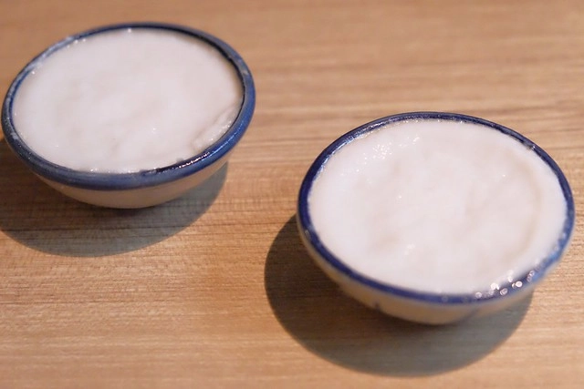 泰國曼谷|Krua Mae Sri Ruen|泰國必吃的米粉湯、打拋豬、炒河粉一網打盡,在地人帶路吃好料,餐點美味又平價 @飛天璇的口袋