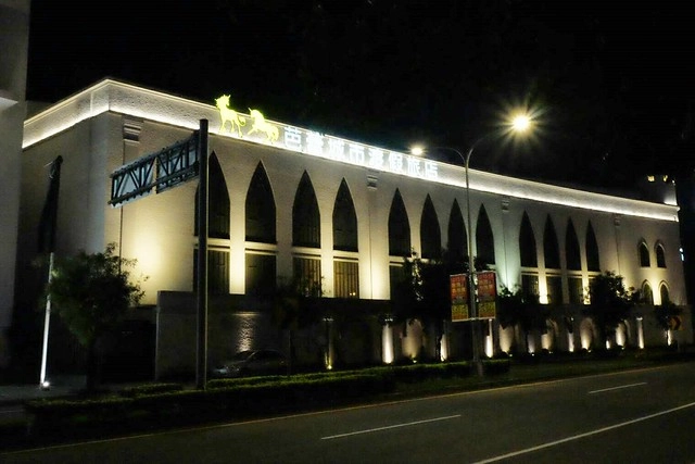 芭蕾城市渡假旅館┃台中住宿推薦:擁有50幾種房型的新銳旅館,部份Villa房型還有附KTV和游泳池,全新一泊二食住飯店吃燒肉 @飛天璇的口袋