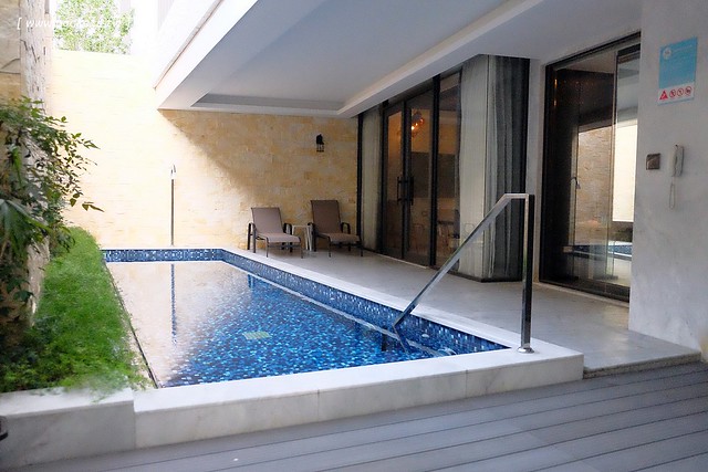 芭蕾城市渡假旅館┃台中住宿推薦:擁有50幾種房型的新銳旅館,部份Villa房型還有附KTV和游泳池,全新一泊二食住飯店吃燒肉 @飛天璇的口袋