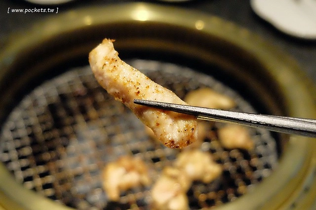 【台中西屯】屋馬國安店~台中人必吃的「屋馬燒肉國安店」,中科商圈米平方商場用餐空間更寬敞氣派 @飛天璇的口袋