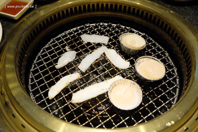 【台中西屯】屋馬國安店~台中人必吃的「屋馬燒肉國安店」,中科商圈米平方商場用餐空間更寬敞氣派 @飛天璇的口袋