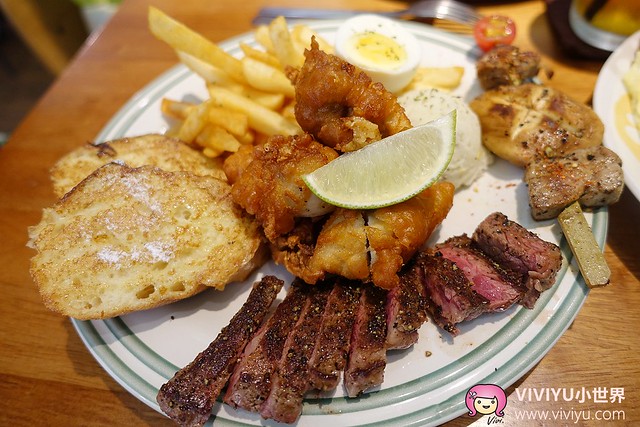 台中早午餐推薦懶人包┃推薦2017年台中15間優質早午餐店:漢堡巴士. Emma’s Cafe. 杉禾亭. Bistro88. 麵包市集. 好堅果咖啡. 對了出發. 小家朝食. 春田210. 找晨手作輕食. 隱巷. 巴特三店. 憲賣咖啡. 入口鬆餅. hoyo cafe @飛天璇的口袋