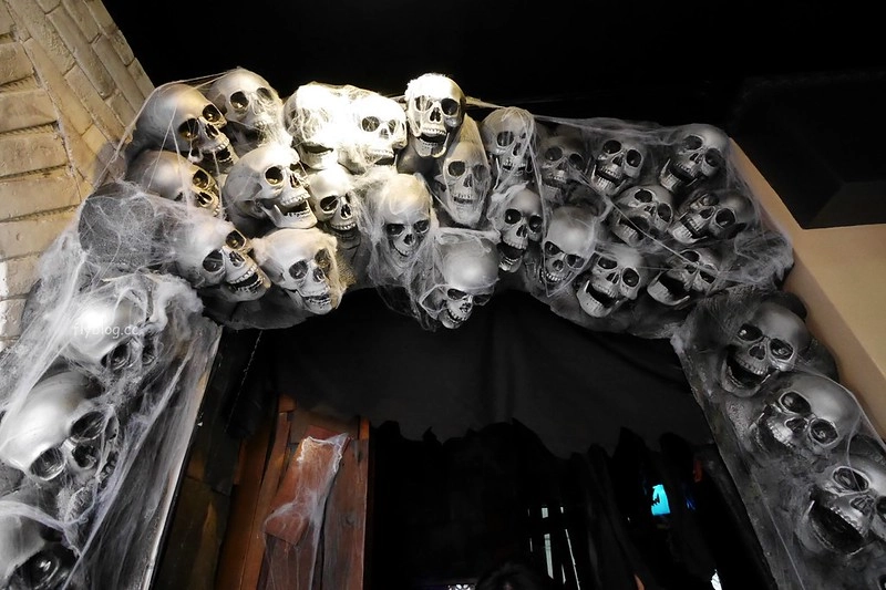 蔡氏釀酒精釀酒廠|充滿歐洲英倫風情的酒廠,用心好拍的萬聖節佈置,還有美味好吃的小酒館 @飛天璇的口袋