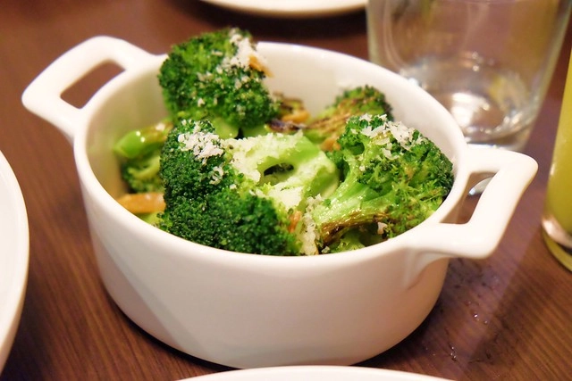 大道301牛排.301 Boulevard|牛排教父鄧有葵最新力作,仟元以下就可以吃到教父級牛排,台中新光三越百貨9樓美食 @飛天璇的口袋