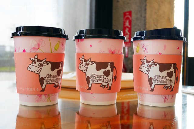 雲林崙背|千巧谷牛樂園牧場:結合沙坑、餵魚、美食、牧場,適合親子旅遊的地點 @飛天璇的口袋