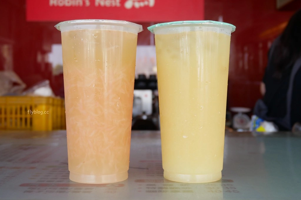 知更鳥巢鮮果茶飲|在地人更推這間葡萄柚綠,整整2/3杯的果肉超滿足 @飛天璇的口袋