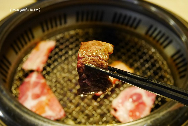 森森燒肉@黎明店 Morimori yakiniku┃台中南屯美食:平日下午沒有休息,商業午餐有折扣,市場普遍評價不錯,但是這天餐點表現不如期望 @飛天璇的口袋
