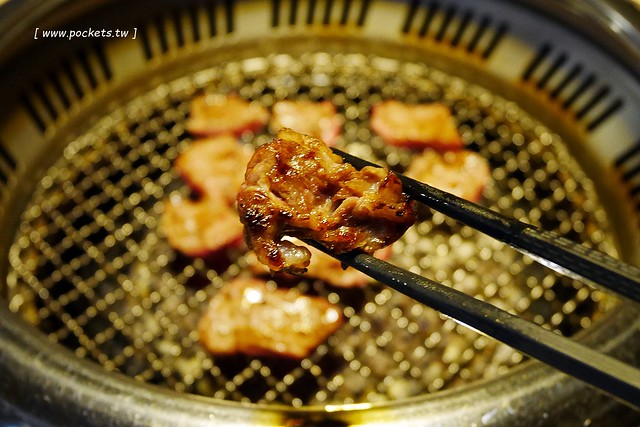 森森燒肉@黎明店 Morimori yakiniku┃台中南屯美食:平日下午沒有休息,商業午餐有折扣,市場普遍評價不錯,但是這天餐點表現不如期望 @飛天璇的口袋