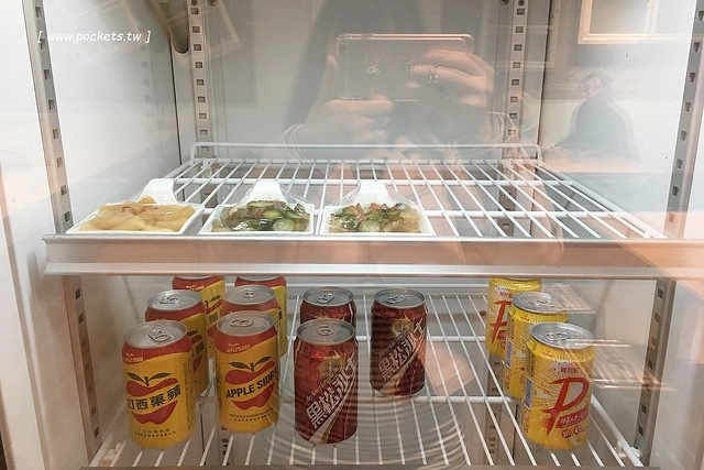 剛好2了┃台中北屯美食:深夜食堂出現豪華版的泡麵,台中人吃宵夜的新選擇,剛好冰果室的最新力作 @飛天璇的口袋