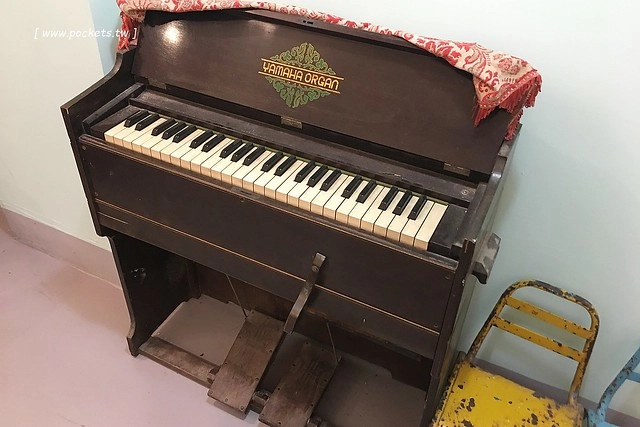 剛好2了┃台中北屯美食:深夜食堂出現豪華版的泡麵,台中人吃宵夜的新選擇,剛好冰果室的最新力作 @飛天璇的口袋