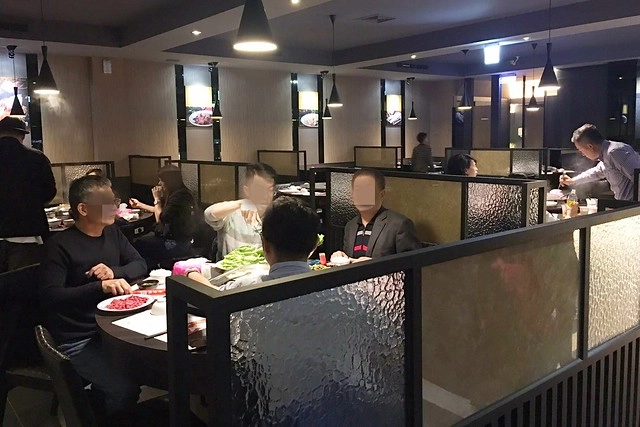 牛老總涮牛肉火鍋|使用溫體牛肉,食材新鮮有誠意,老店新開魅力不減,台中宵夜也有好去處 @飛天璇的口袋