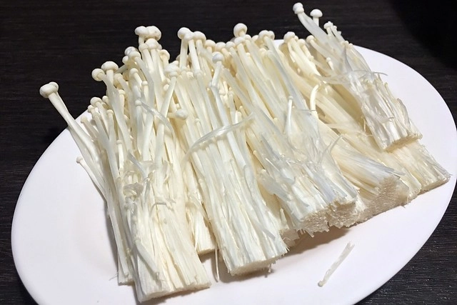 牛老總涮牛肉火鍋|使用溫體牛肉,食材新鮮有誠意,老店新開魅力不減,台中宵夜也有好去處 @飛天璇的口袋