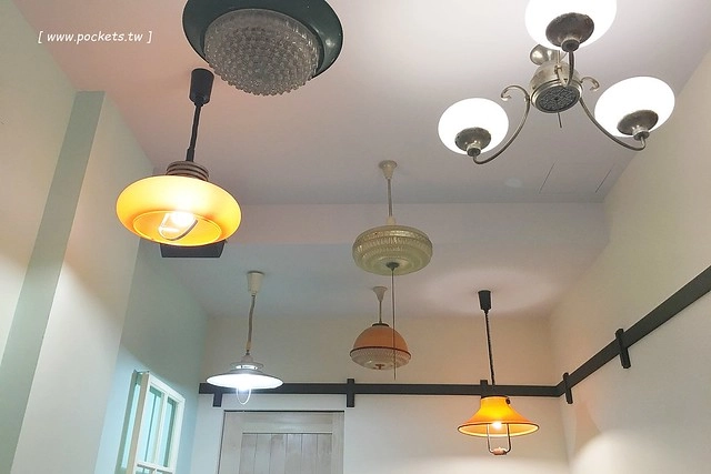 剛好2了┃台中北屯美食:深夜食堂出現豪華版的泡麵,台中人吃宵夜的新選擇,剛好冰果室的最新力作 @飛天璇的口袋