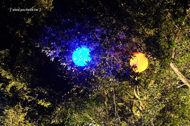 2017豐慶燈景賀新年-花都山城亮藝點┃豐原:葫蘆墩公園體驗不一樣的燈藝饗宴,由國際級大師所設計,花博四寶也亮相,還有小孩超愛的咖啡杯和小火車 @飛天璇的口袋