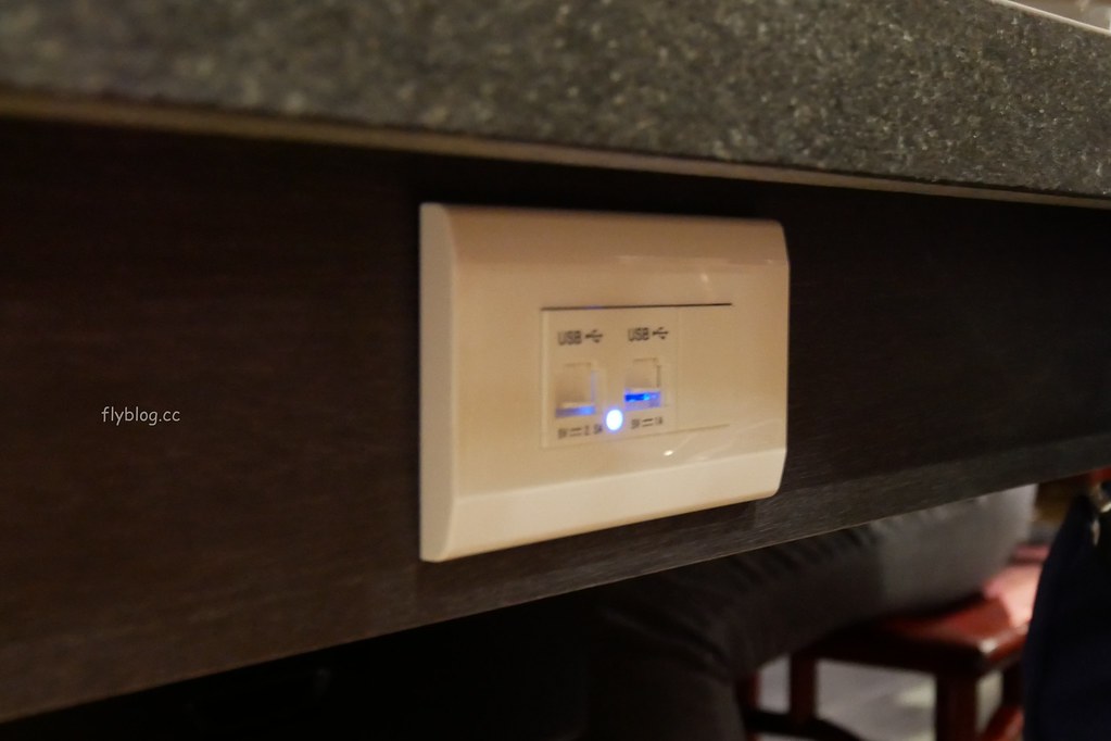 【台中中區】瓦庫麻辣鍋,瓦庫道地重慶麻辣火鍋,享受四川寬窄巷子用餐氛圍 @飛天璇的口袋