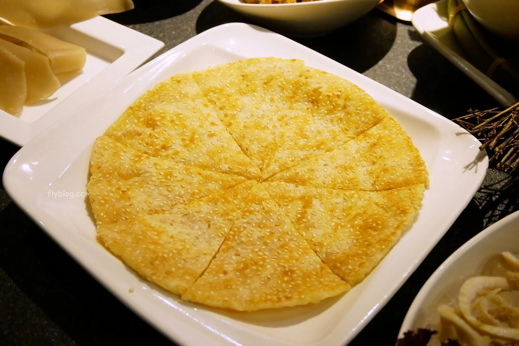 【台中中區】瓦庫麻辣鍋,瓦庫道地重慶麻辣火鍋,享受四川寬窄巷子用餐氛圍 @飛天璇的口袋