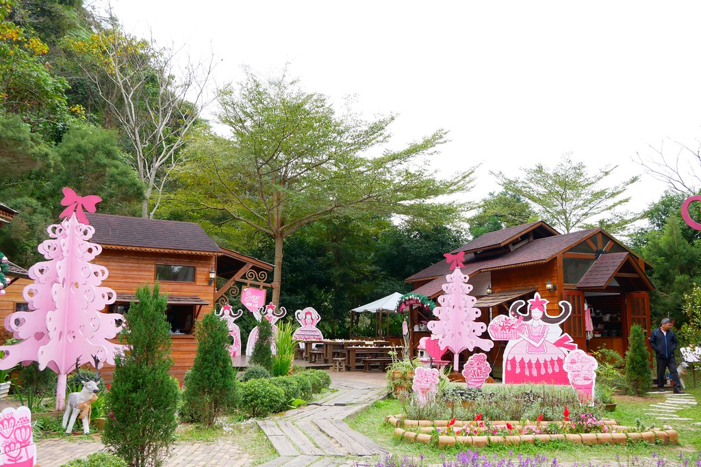 台中新社|安妮公主花園|新社浪漫的粉紅景觀餐廳,親子、情侶假日休閒的好去處 @飛天璇的口袋