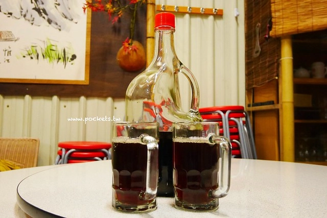 水里沁彩食|南投在地人帶路的「沁彩食」,家庭式的私廚無菜單料理,手作燜鴨超銷魂 @飛天璇的口袋