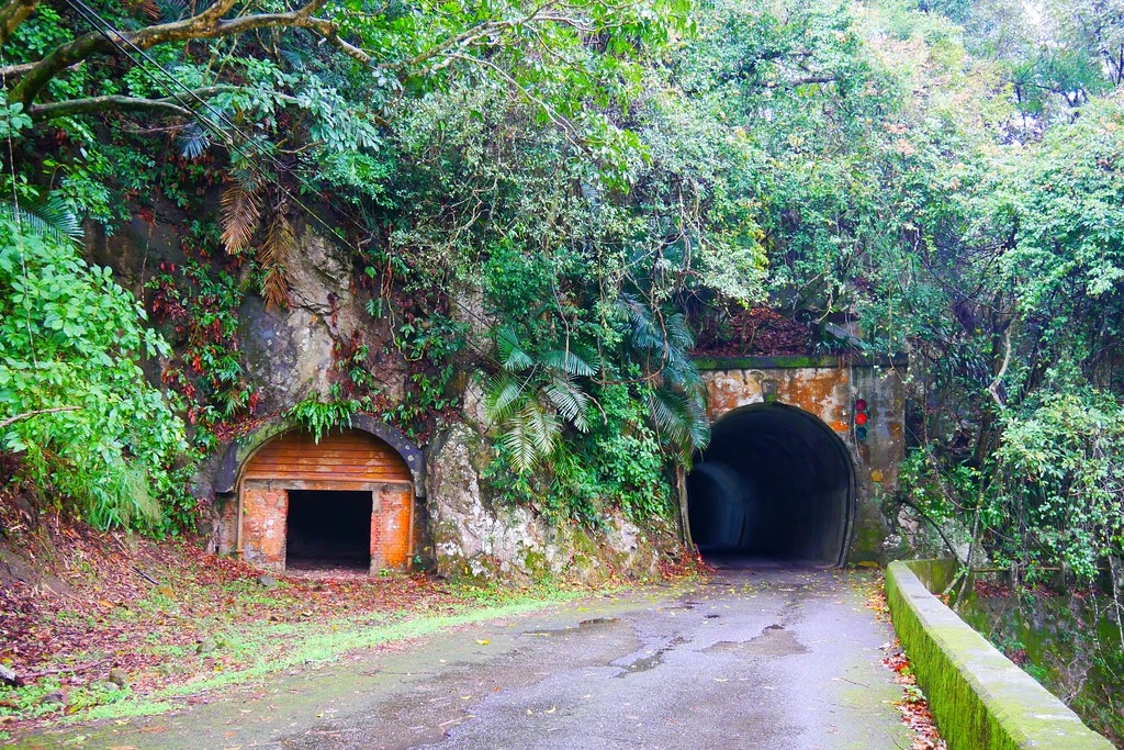 【南投水里】明潭水庫 X 大觀發電廠:在地人推薦南投秘密旅遊景點,還可以品嚐電廠獨家販售枝仔冰 @飛天璇的口袋