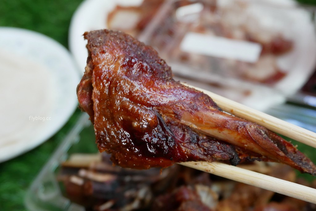 台中西屯|村松烤鴨.片鴨、鹽酥鴨、炒鴨架一鴨三吃,超人氣外帶烤鴨想吃要先預約 @飛天璇的口袋