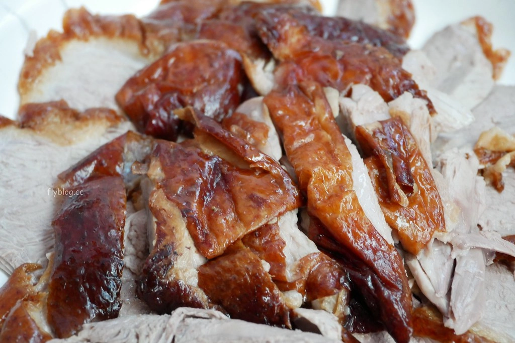 台中西屯|村松烤鴨.片鴨、鹽酥鴨、炒鴨架一鴨三吃,超人氣外帶烤鴨想吃要先預約 @飛天璇的口袋