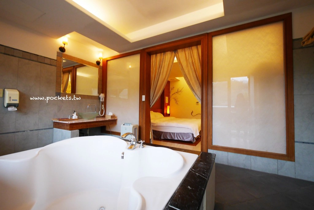 【南投旅遊】南投2天1輕旅行,集集車站、南投中興新村、草屯伴手禮~親子旅遊、家庭旅遊…好吃美食、好玩景點、住宿推薦! @飛天璇的口袋