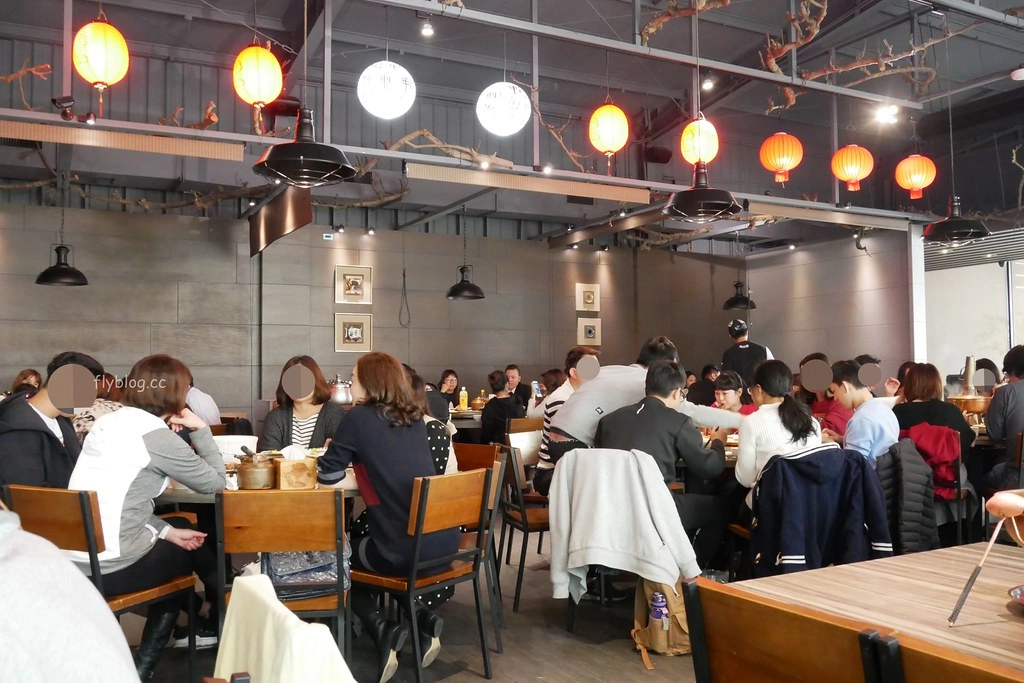 鴨片館:要提前一個月預約才吃的到的烤鴨,一鴨八吃餐點選擇性也很多 @飛天璇的口袋