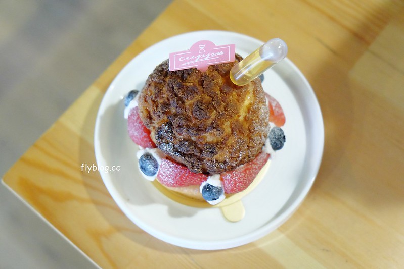 Cuppa Cafe.咖派咖啡:早午餐的份量很澎派,每日手作甜點供應,還有隱藏版的可愛拉花 @飛天璇的口袋