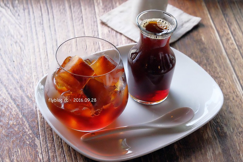 嘉義東區|森咖啡.Morikoohii:漫步檜意森活村,淡淡的日式氛圍,享受悠閒的下午茶 @飛天璇的口袋