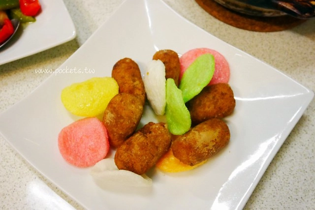 水里沁彩食|南投在地人帶路的「沁彩食」,家庭式的私廚無菜單料理,手作燜鴨超銷魂 @飛天璇的口袋