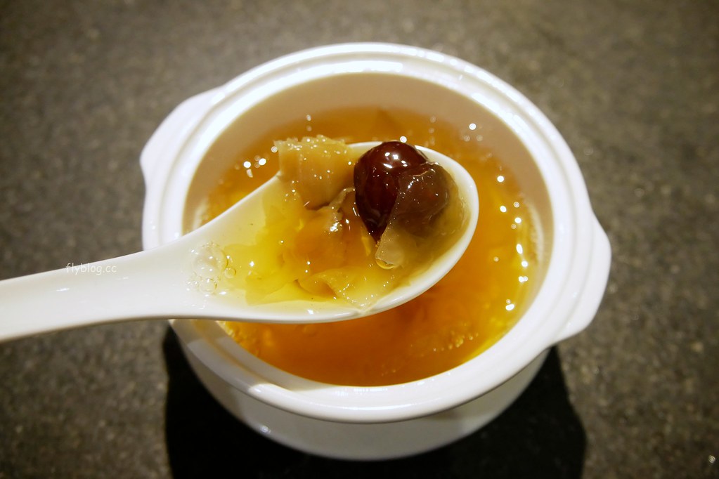 【台中中區】瓦庫麻辣鍋,瓦庫道地重慶麻辣火鍋,享受四川寬窄巷子用餐氛圍 @飛天璇的口袋