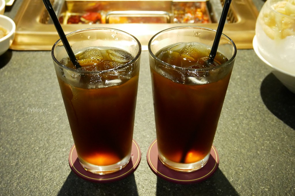 【台中中區】瓦庫麻辣鍋,瓦庫道地重慶麻辣火鍋,享受四川寬窄巷子用餐氛圍 @飛天璇的口袋