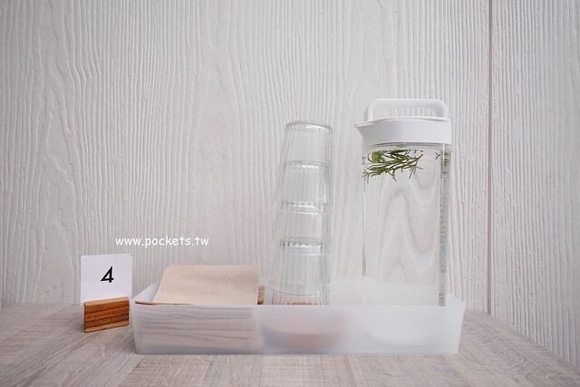 BOWL Fast Slow Food:北歐風格新建築,IG打卡熱門景點,少油少鹽健康食材,草悟道巷弄美食推薦 @飛天璇的口袋