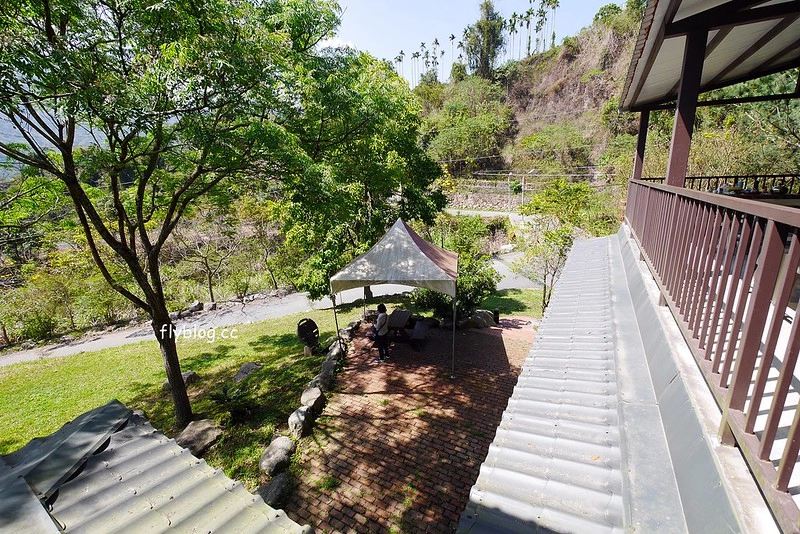 南投水里|阿成的家.在龍眼樹下吃百匯料理,大哥窯烤歐式麵包 @飛天璇的口袋