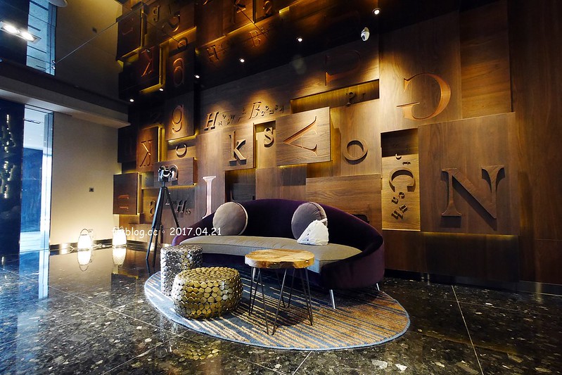 【高雄三民】頭等艙飯店.站前館,高雄兩天一夜小旅行,推薦離高雄火車站最近的頭等艙商務飯店,吃美食、逛街購物都方便 @飛天璇的口袋