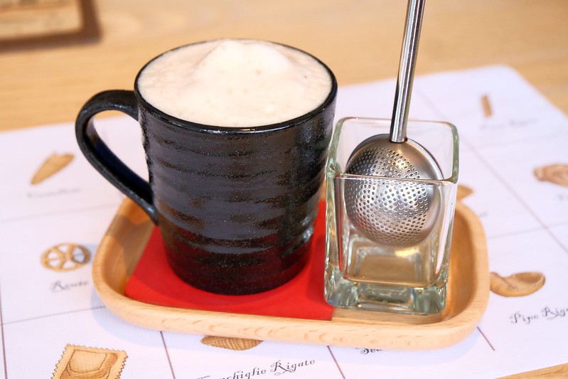 日許時間┃台中北區美食:充滿日式雜貨風的餐廳,餐點輕爽平價好吃,轉角遇見都市中的叢林 @飛天璇的口袋